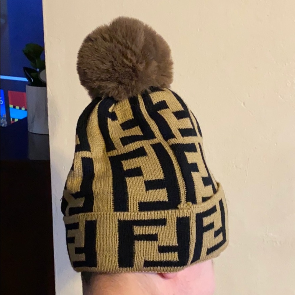 Beanie - Picture 3 of 3